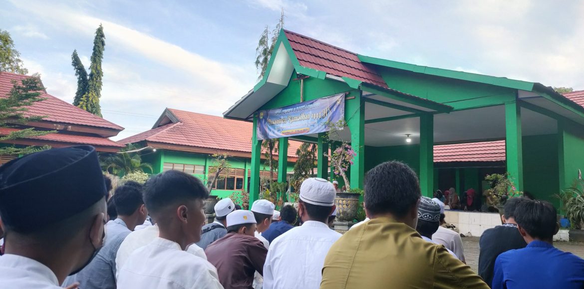 Buka Puasa Bersama Tanda Berakhirnya Pesantren Ramadhan